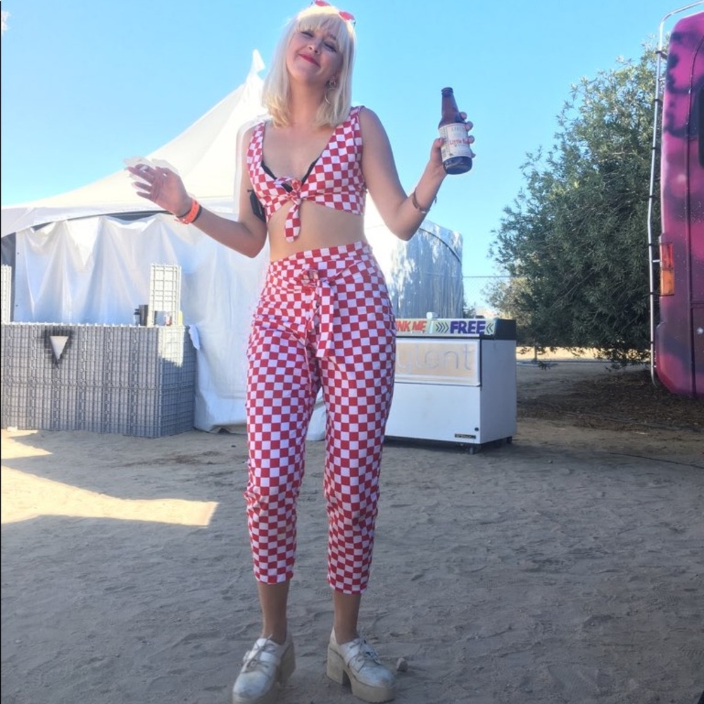 Checkered Two Piece Set 🏁 - Picture 3 of 4